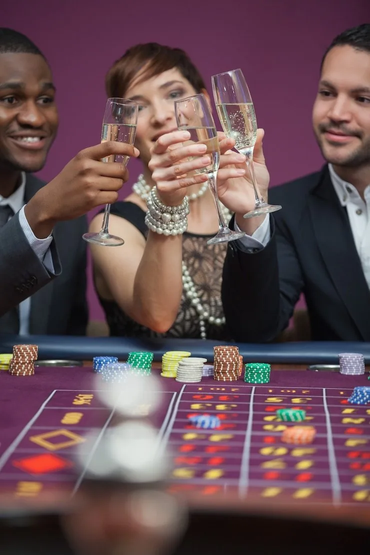 888jj77 Baccarat Midnight